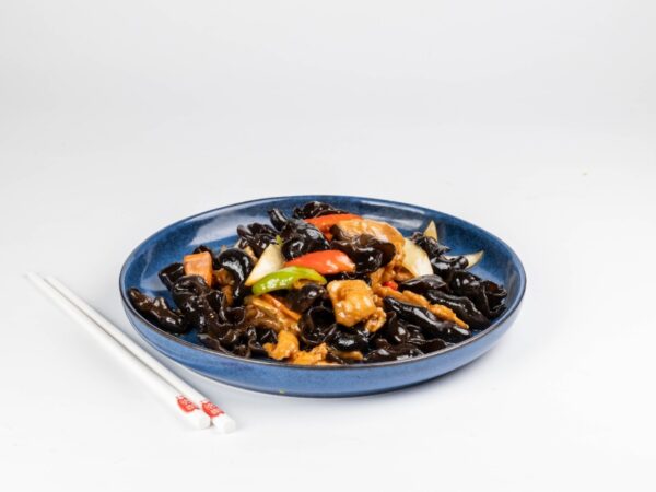 Муэр с мясом 木耳炒肉